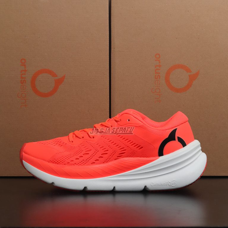 Sepatu Running Ortuseight Hyperblast Peach/White/Black Jogja Sepatu