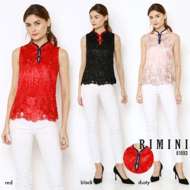 Welia Smile Embroidery Top CC30374-1