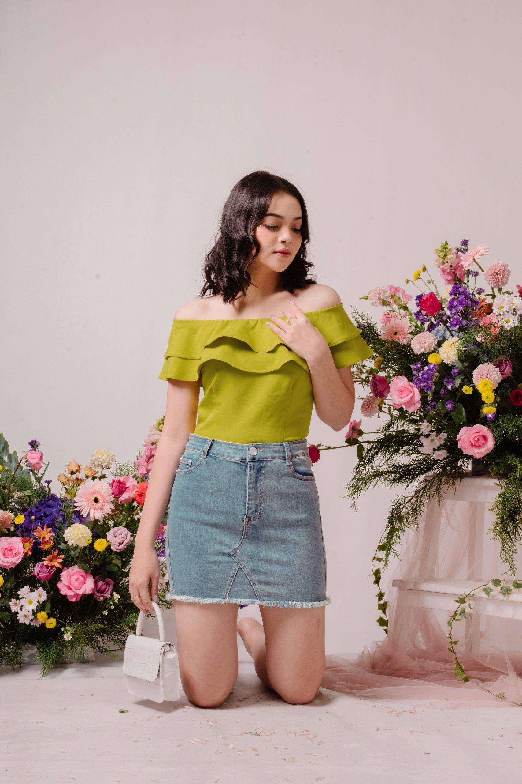 Brigitta Keyhole Sleeveless Top 2018148