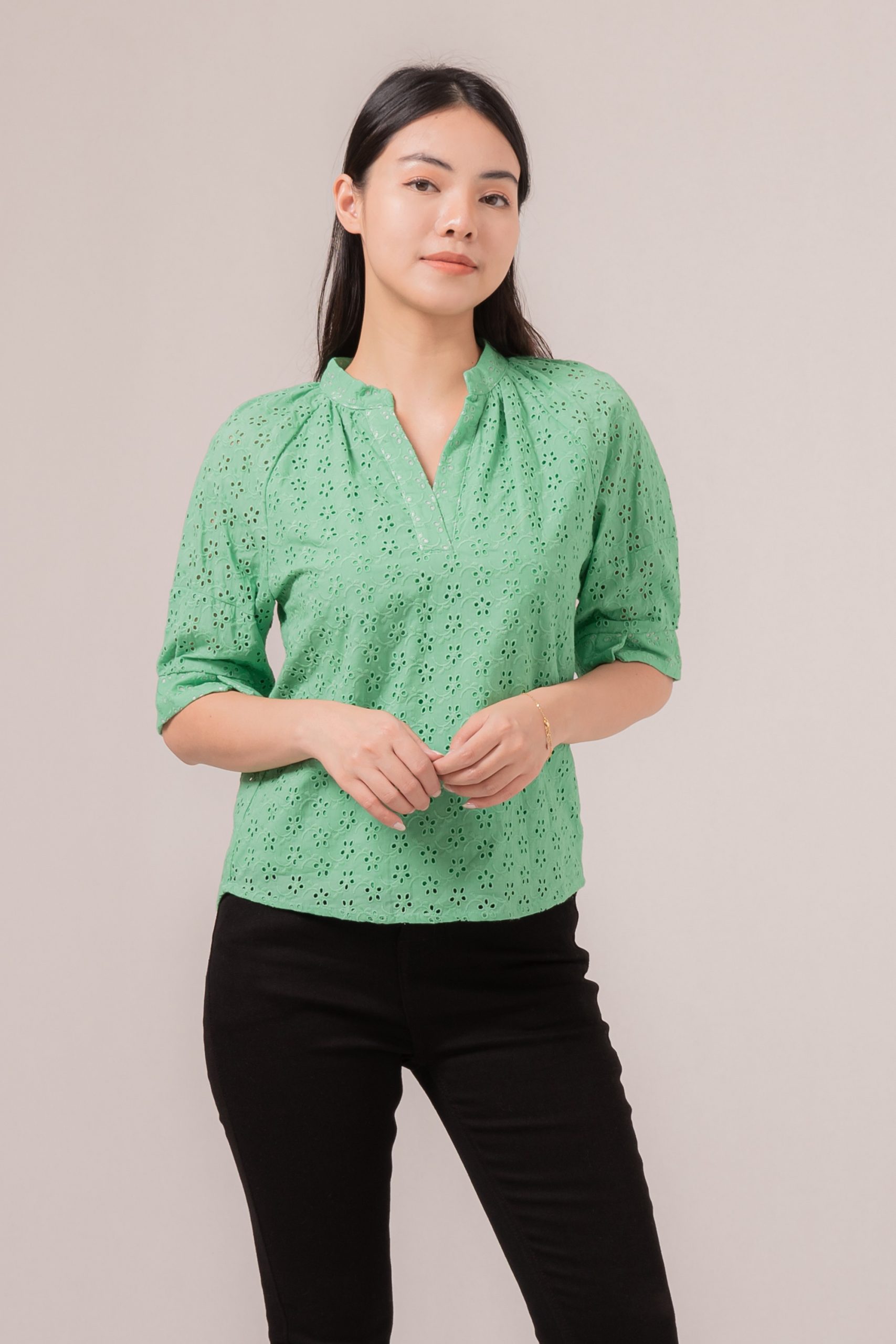 Ristia Anglaise Long Sleeves Top 886920